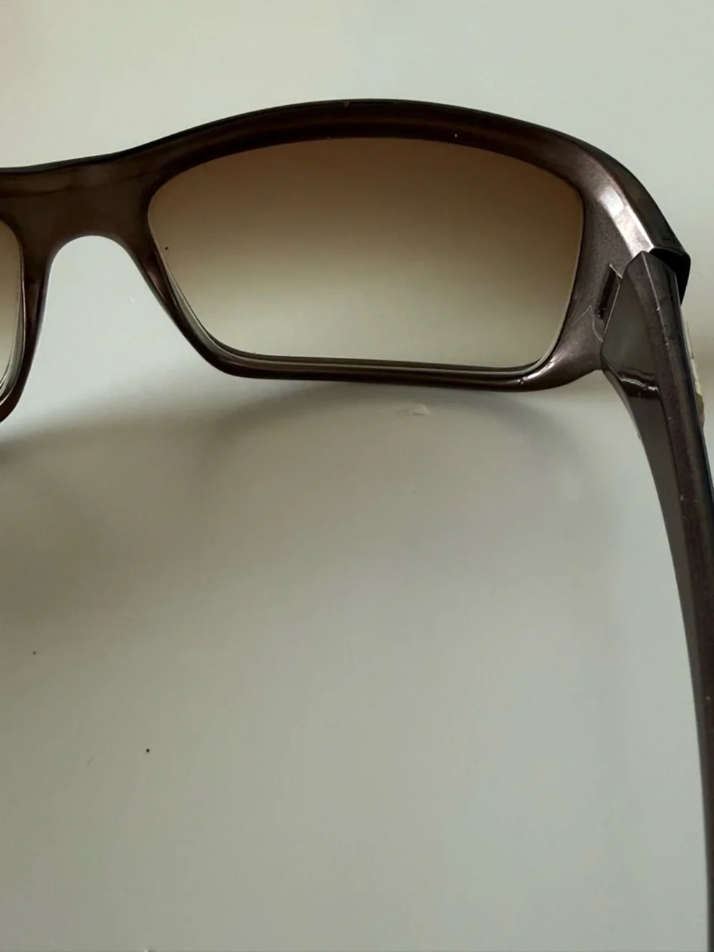 Gucci Sunglasses - Picture 6 of 17